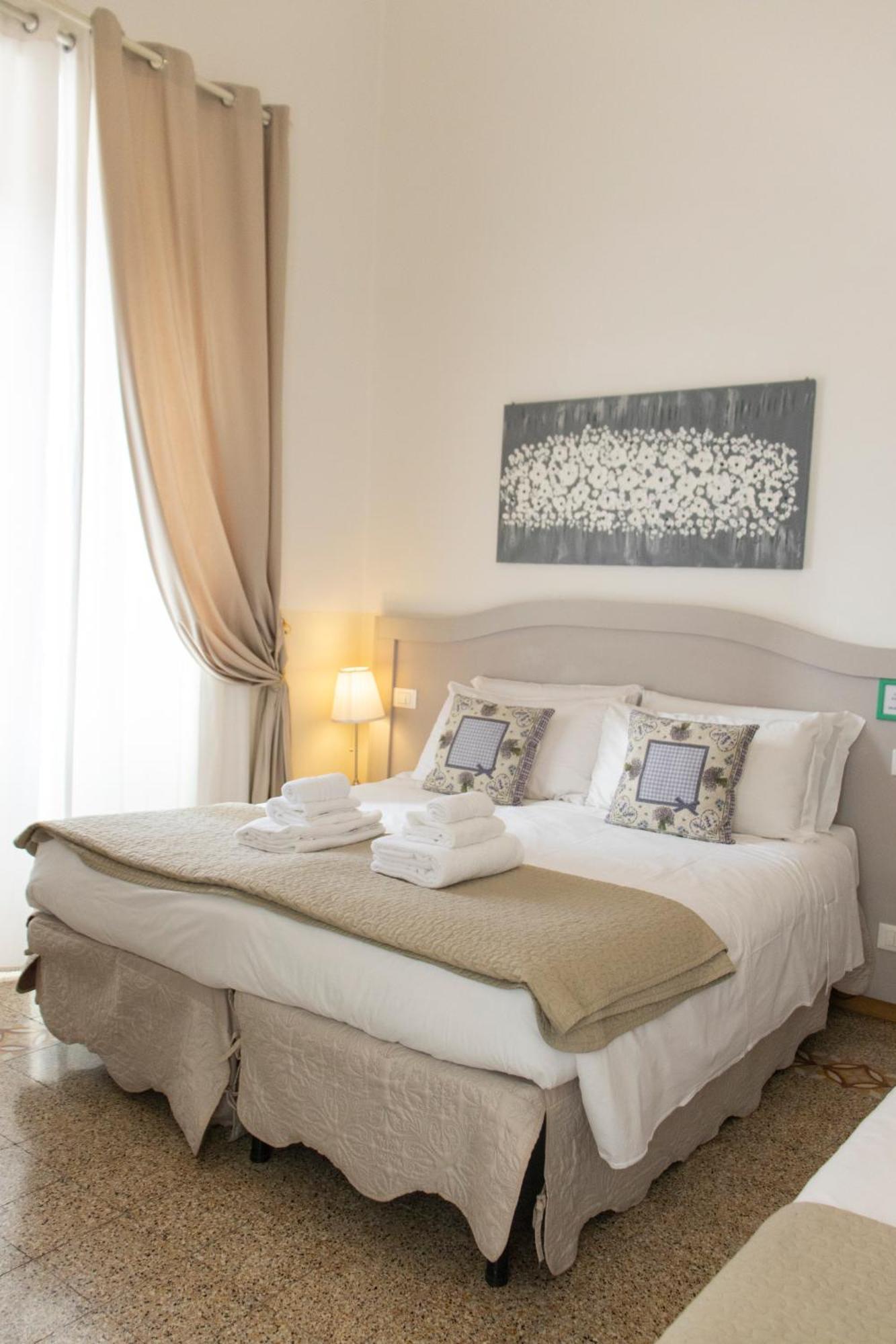 Biancoreroma Bed & Breakfast 2*