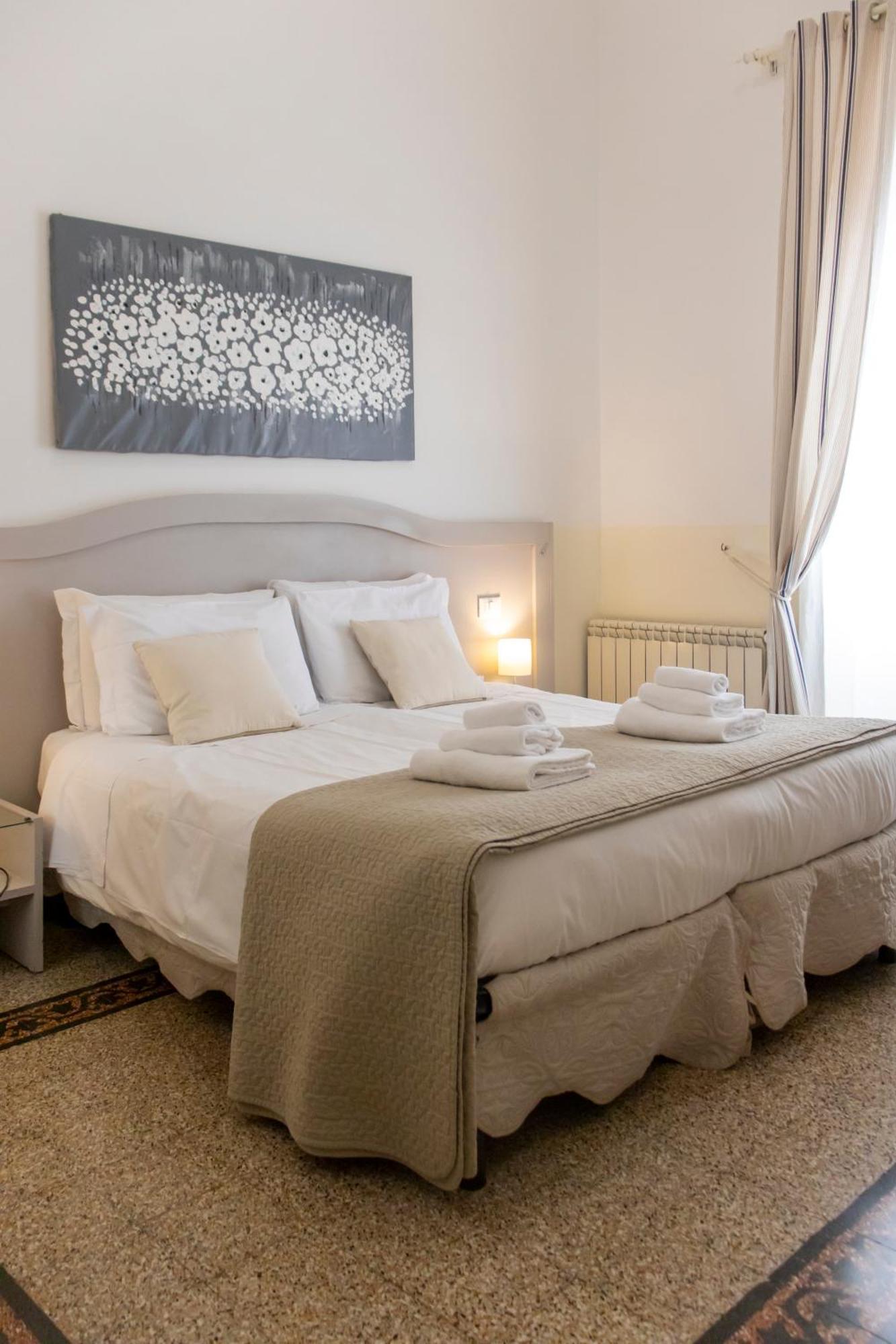 Bed & Breakfast Biancoreroma 2*
