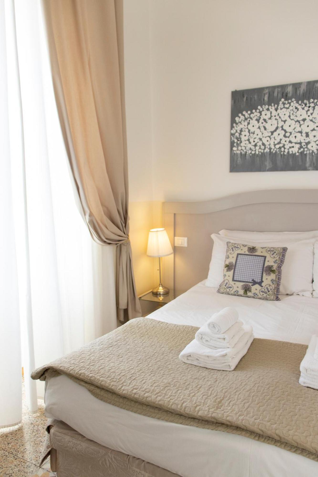 Biancoreroma Bed and breakfast 2*